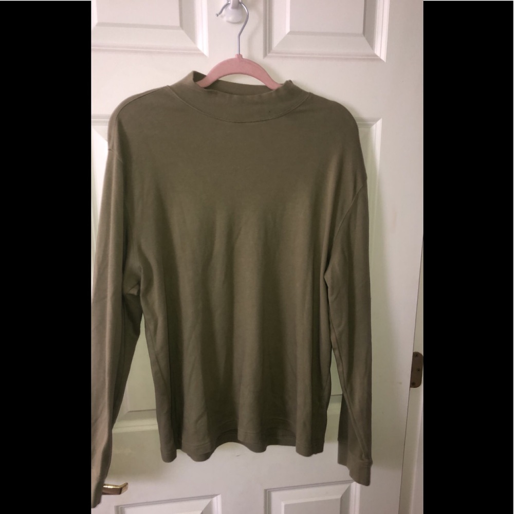 Saddlebred olive green turtle neck